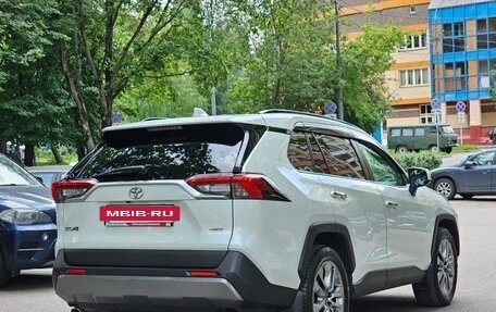 Toyota RAV4, 2020 год, 4 190 000 рублей, 7 фотография