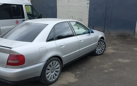 Audi A4, 2000 год, 600 000 рублей, 3 фотография