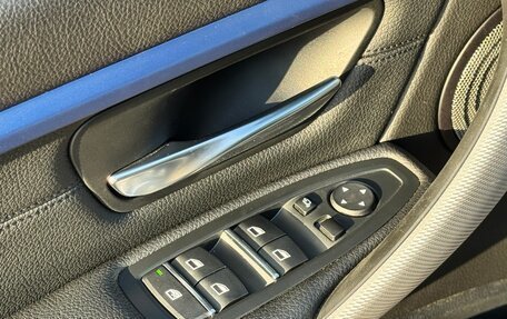 BMW 3 серия, 2018 год, 2 650 000 рублей, 15 фотография