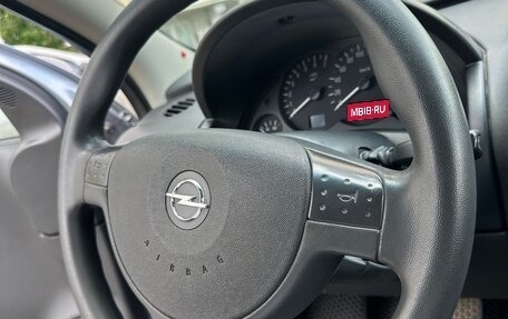 Opel Corsa C рестайлинг, 2003 год, 300 000 рублей, 14 фотография