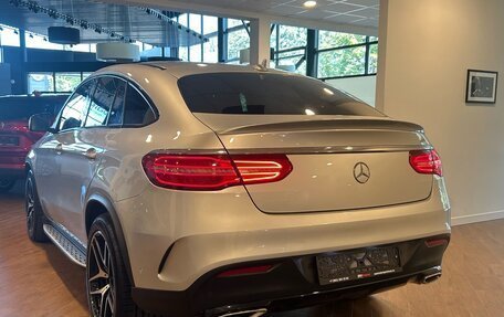 Mercedes-Benz GLE, 2017 год, 4 300 000 рублей, 2 фотография