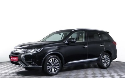 Mitsubishi Outlander III рестайлинг 3, 2019 год, 2 490 000 рублей, 1 фотография