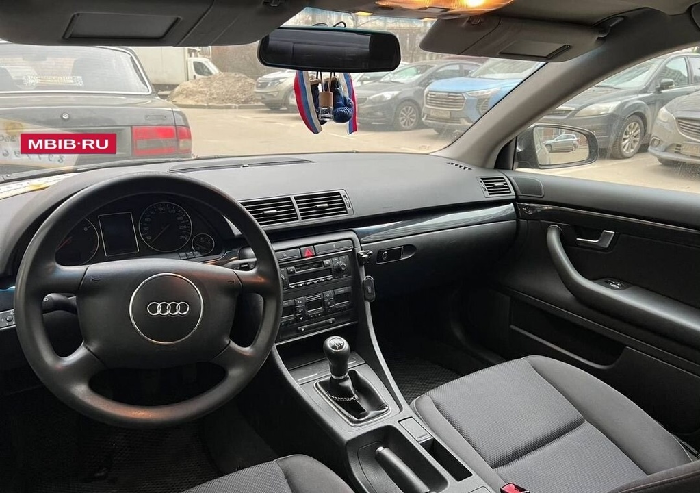 Audi A4 B6, 2003 год, 670 000 рублей, 5 фотография