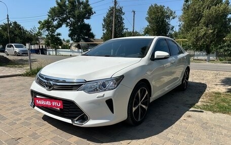 Toyota Camry, 2014 год, 1 770 000 рублей, 6 фотография