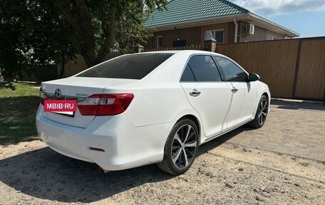 Toyota Camry, 2014 год, 1 770 000 рублей, 3 фотография