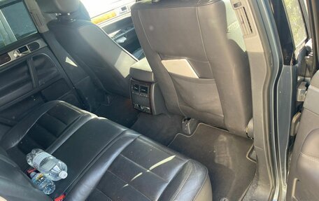 Volkswagen Touareg III, 2004 год, 900 000 рублей, 5 фотография