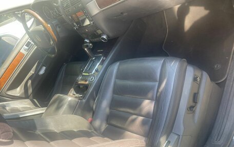 Volkswagen Touareg III, 2004 год, 900 000 рублей, 14 фотография