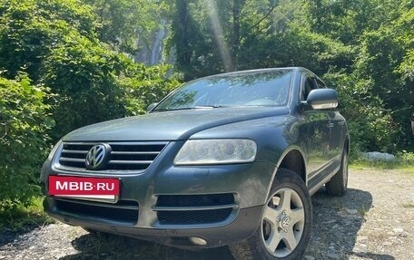 Volkswagen Touareg III, 2004 год, 900 000 рублей, 10 фотография