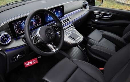 Mercedes-Benz V-Класс, 2025 год, 13 325 000 рублей, 2 фотография