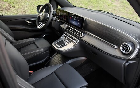 Mercedes-Benz V-Класс, 2025 год, 13 325 000 рублей, 12 фотография