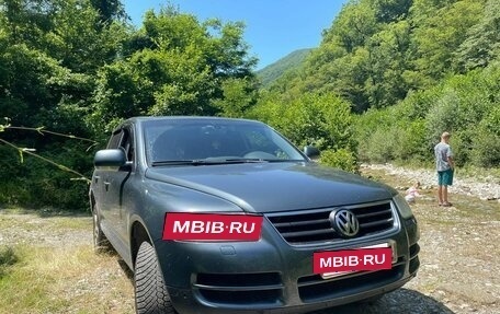 Volkswagen Touareg III, 2004 год, 900 000 рублей, 6 фотография