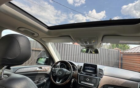 Mercedes-Benz GLE, 2015 год, 4 000 000 рублей, 24 фотография
