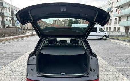 Audi Q5, 2019 год, 2 700 000 рублей, 8 фотография