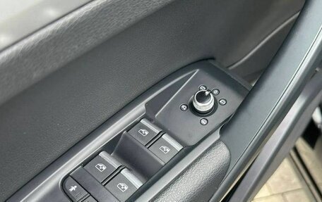 Audi Q5, 2019 год, 2 700 000 рублей, 24 фотография