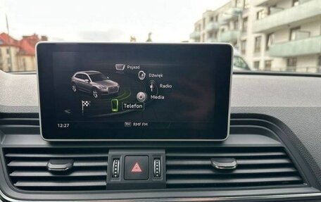 Audi Q5, 2019 год, 2 700 000 рублей, 32 фотография