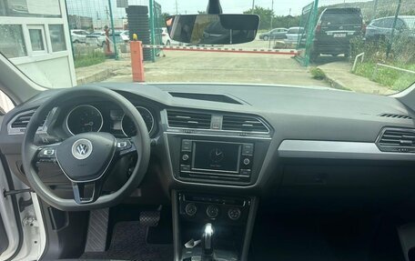 Volkswagen Tiguan II, 2021 год, 1 899 000 рублей, 9 фотография