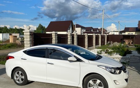 Hyundai Avante, 2012 год, 1 100 000 рублей, 12 фотография