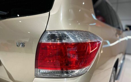 Toyota Highlander III, 2012 год, 2 300 000 рублей, 10 фотография