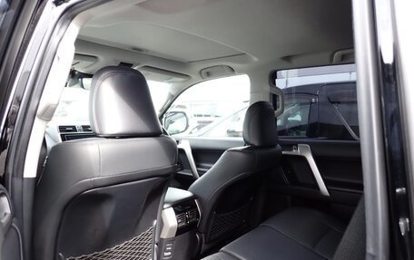 Toyota Land Cruiser Prado 150 рестайлинг 2, 2018 год, 4 780 000 рублей, 14 фотография
