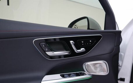 Mercedes-Benz GLC, 2024 год, 7 900 000 рублей, 11 фотография