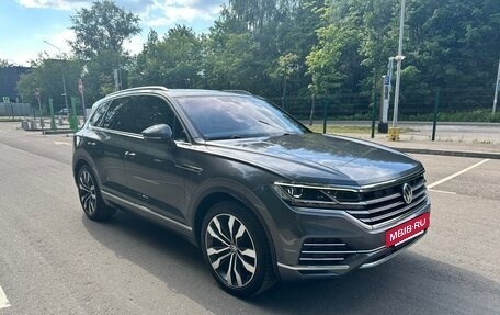 Volkswagen Touareg III, 2020 год, 6 190 000 рублей, 4 фотография