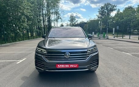 Volkswagen Touareg III, 2020 год, 6 190 000 рублей, 3 фотография