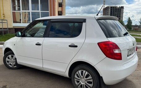 Skoda Fabia II, 2011 год, 535 000 рублей, 3 фотография