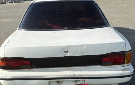 Toyota Carina, 1989 год, 130 000 рублей, 4 фотография