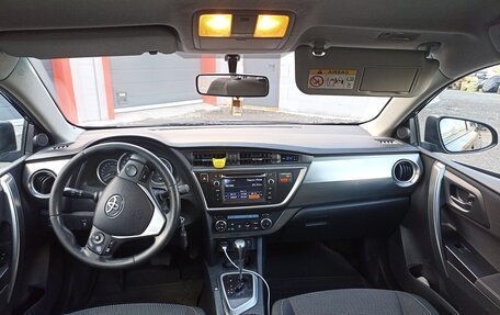 Toyota Auris II, 2013 год, 1 200 000 рублей, 5 фотография