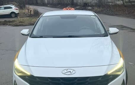 Hyundai Elantra, 2021 год, 1 380 000 рублей, 5 фотография