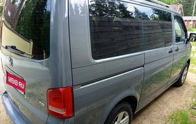 Volkswagen Caravelle T5, 2011 год, 1 550 000 рублей, 1 фотография