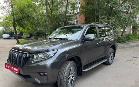 Toyota Land Cruiser Prado 150 рестайлинг 2, 2019 год, 6 000 000 рублей, 4 фотография