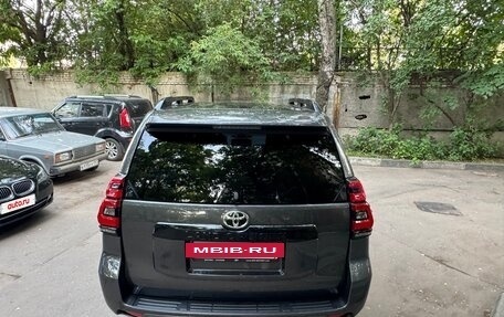 Toyota Land Cruiser Prado 150 рестайлинг 2, 2019 год, 6 000 000 рублей, 14 фотография