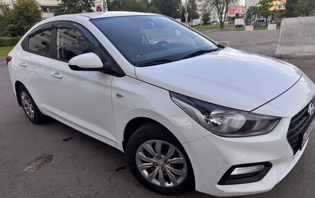 Hyundai Solaris II рестайлинг, 2019 год, 1 690 000 рублей, 5 фотография
