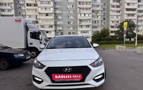 Hyundai Solaris II рестайлинг, 2019 год, 1 690 000 рублей, 3 фотография