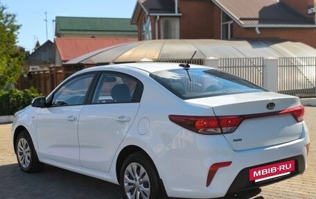 KIA Rio IV, 2018 год, 1 350 000 рублей, 7 фотография