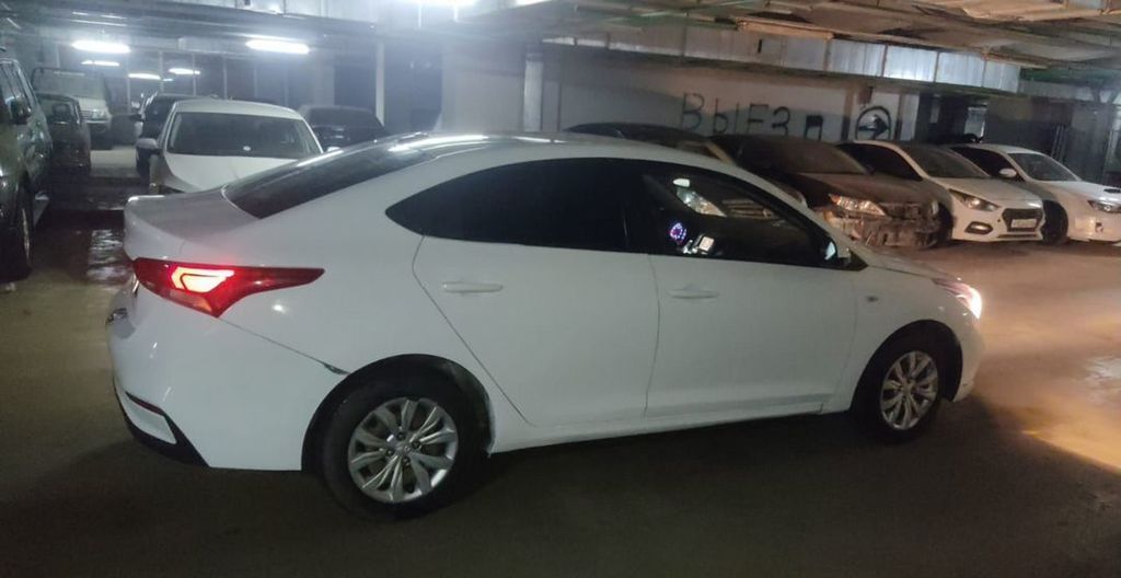 Hyundai Solaris, 2018 год, 600 000 рублей, 5 фотография