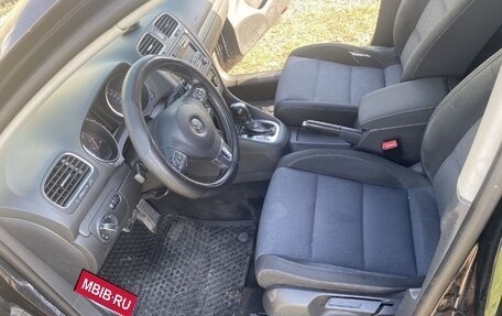 Volkswagen Golf VI, 2011 год, 800 000 рублей, 2 фотография