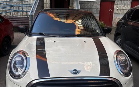 MINI Hatch, 2020 год, 2 500 000 рублей, 5 фотография