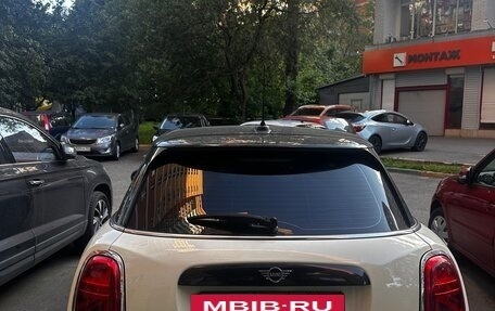MINI Hatch, 2020 год, 2 500 000 рублей, 6 фотография