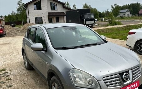 Nissan Qashqai, 2009 год, 800 000 рублей, 3 фотография