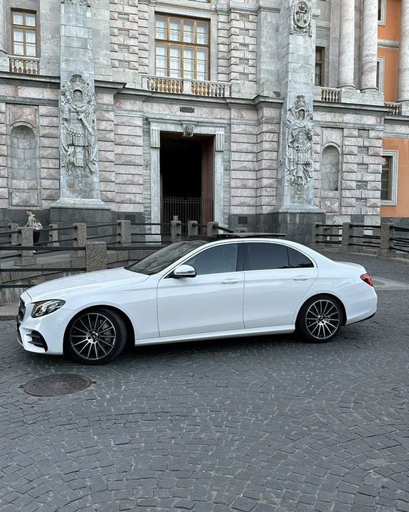 Mercedes-Benz E-Класс, 2016 год, 3 080 000 рублей, 6 фотография