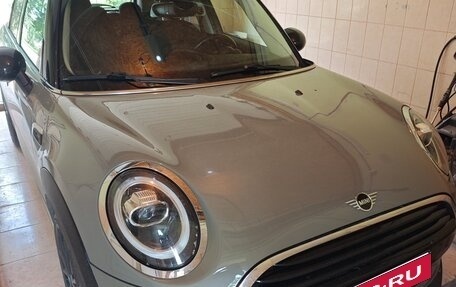 MINI Hatch, 2018 год, 2 200 000 рублей, 2 фотография