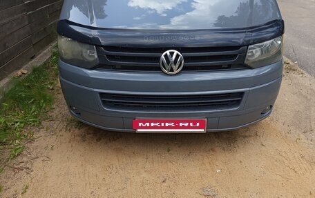 Volkswagen Caravelle T5, 2011 год, 1 550 000 рублей, 3 фотография