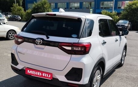 Toyota Raize I, 2019 год, 1 540 000 рублей, 8 фотография