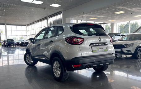 Renault Kaptur I рестайлинг, 2017 год, 1 295 000 рублей, 10 фотография