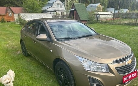 Chevrolet Cruze II, 2013 год, 700 000 рублей, 4 фотография