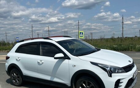 KIA Rio IV, 2021 год, 1 950 000 рублей, 3 фотография