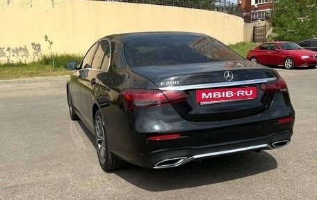 Mercedes-Benz E-Класс, 2020 год, 2 890 000 рублей, 3 фотография