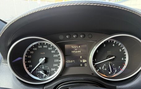 Mercedes-Benz GL-Класс, 2011 год, 2 540 000 рублей, 2 фотография